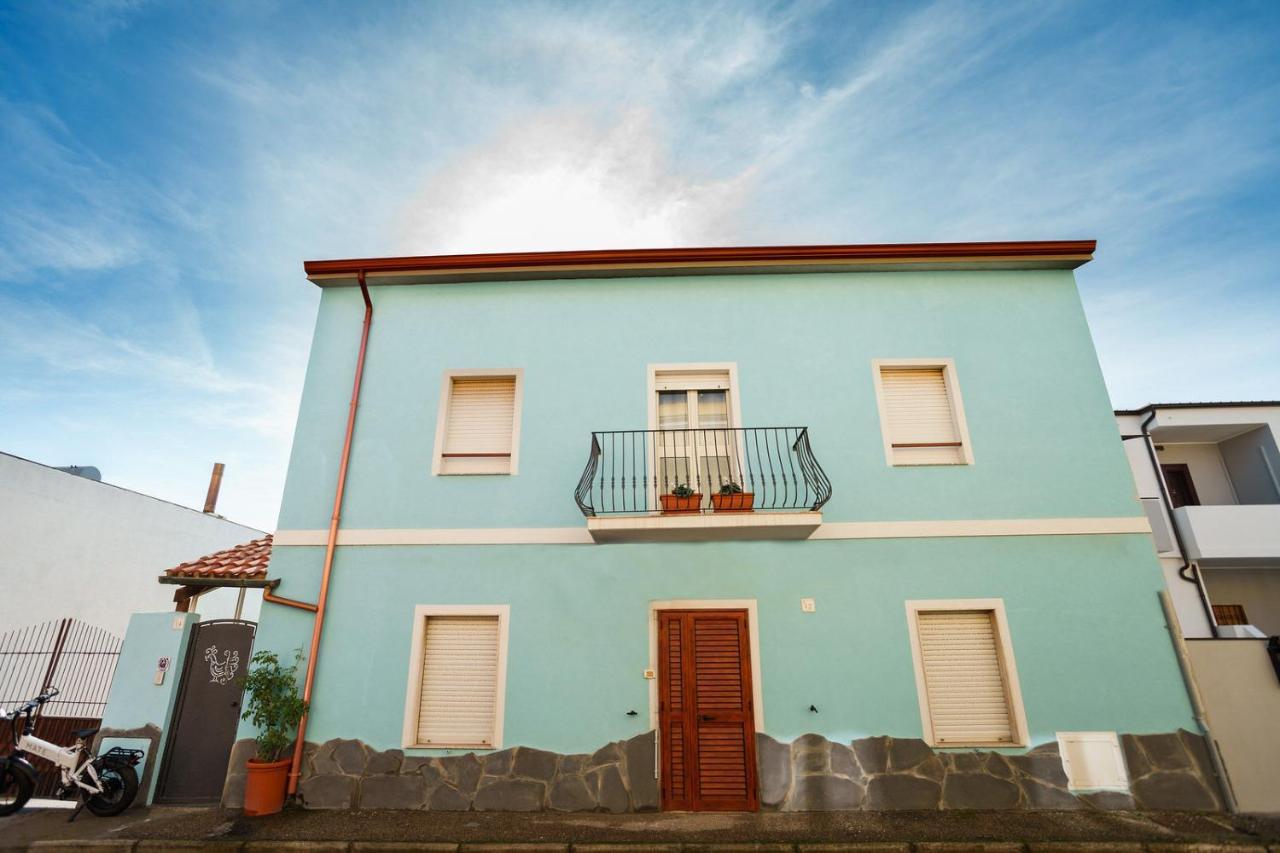 Holiday Home Alle Pavoncelle, Indipendente Con Terrazzo Di 60 Mq Portoscuso Dış mekan fotoğraf